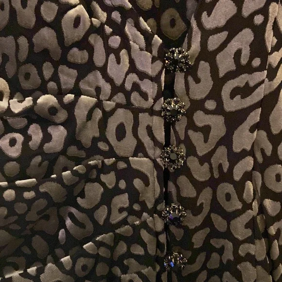 Velvet Leopard print wrap dress from Astr the Label! Size medium - Picture 3 of 4